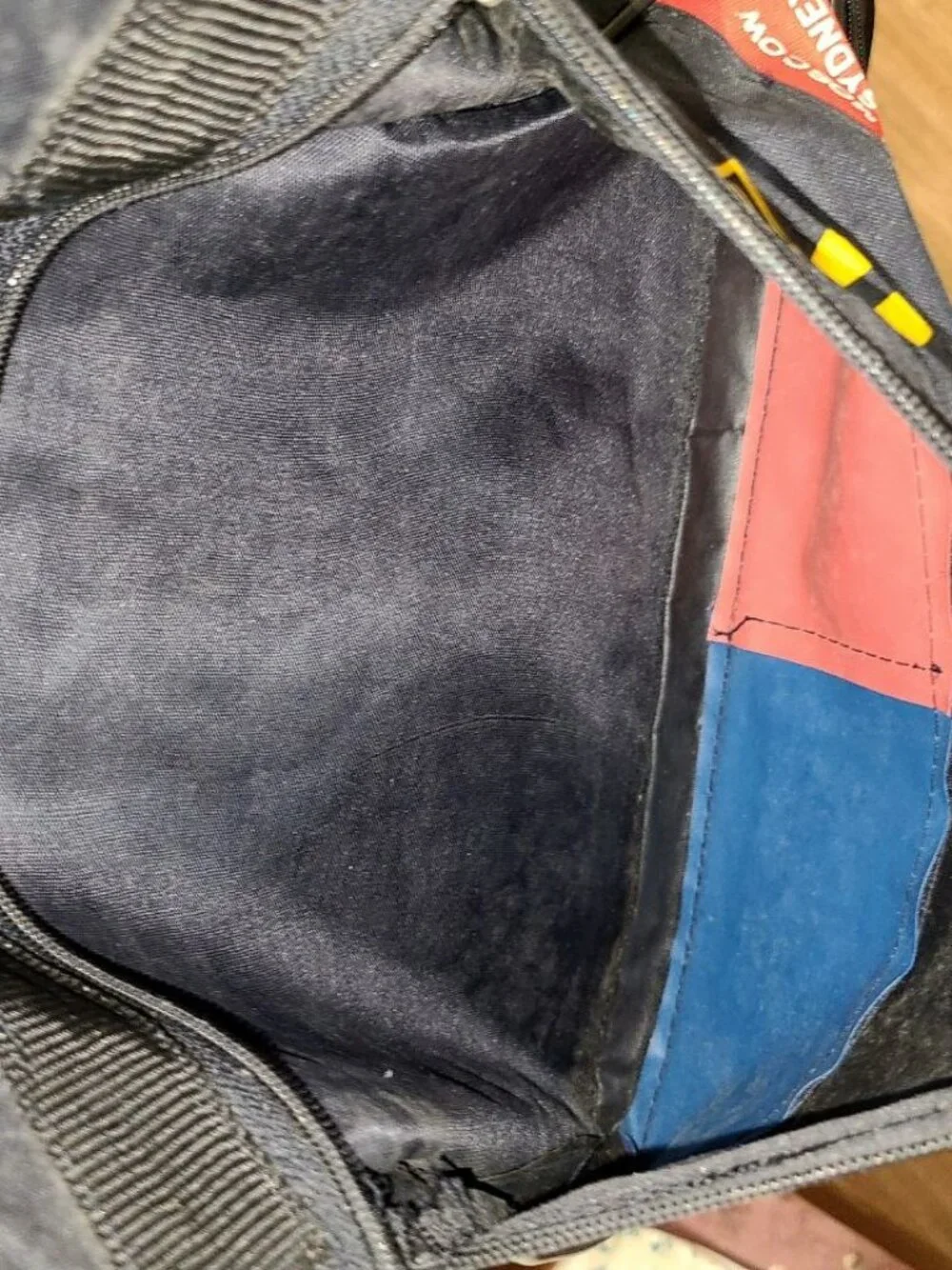Vintage Marlboro Pro‑Sport Rolling Duffel Bag